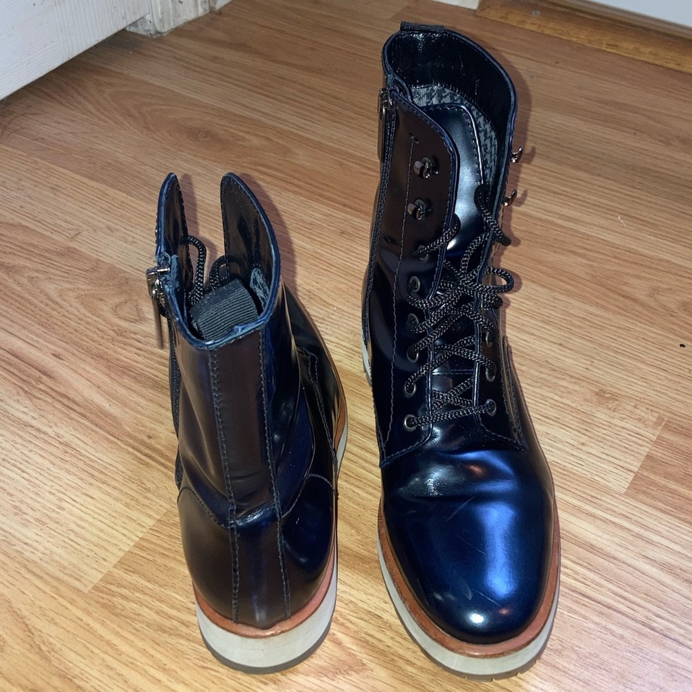 Aquatalia Zifa Waterproof Leather Lace Up Side Zip Navy Boots sz 5 1/2 - Picture 3 of 12